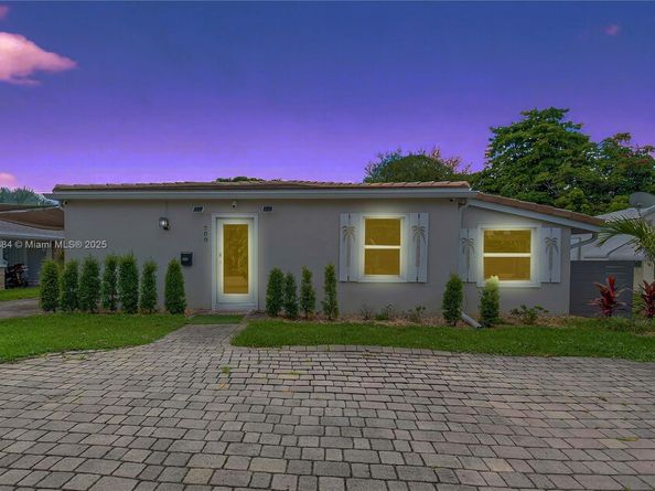 708 SW 19th St, Fort Lauderdale FL 33315