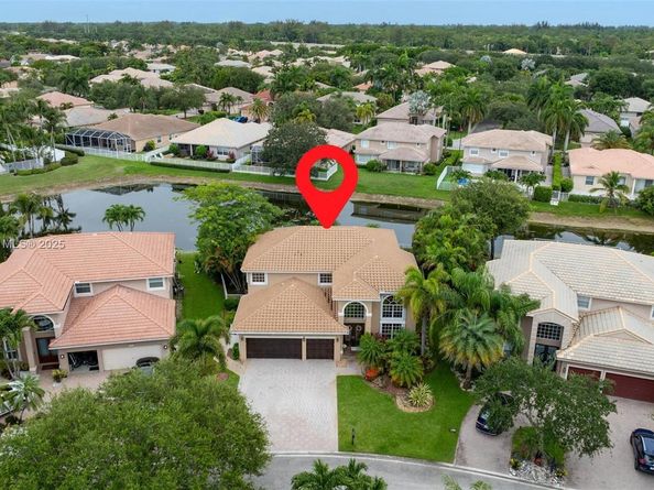 5920 NW 54th Cir, Coral Springs FL 33067