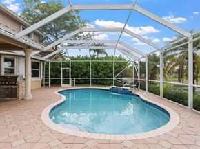 5920 NW 54th Cir, Coral Springs FL 33067