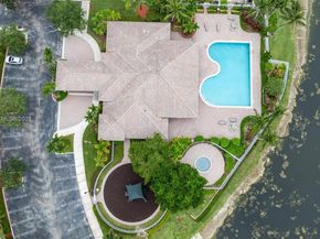5920 NW 54th Cir, Coral Springs FL 33067