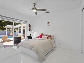 1499 Victoria Isle Dr, Weston FL 33327