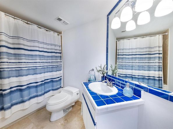 10140 W Bay Harbor Dr PH S, Bay Harbor Islands FL 33154