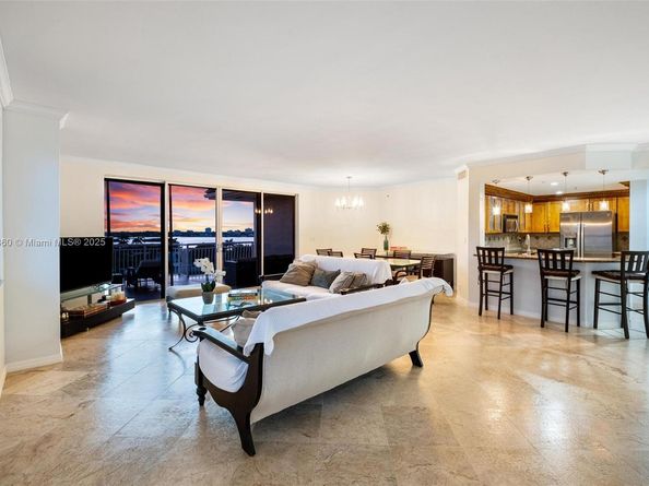 10140 W Bay Harbor Dr PH S, Bay Harbor Islands FL 33154