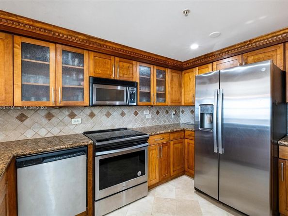 10140 W Bay Harbor Dr PH S, Bay Harbor Islands FL 33154