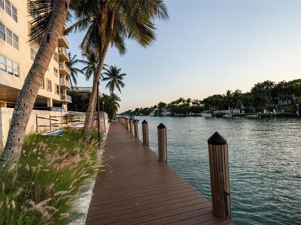 10140 W Bay Harbor Dr PH S, Bay Harbor Islands FL 33154