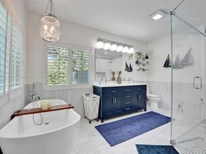 Undisclosed Address #A11914953, Fort Lauderdale FL 33301