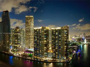 325 S Biscayne 1718, Miami FL 33131