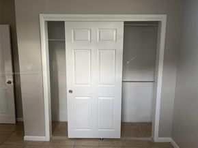 7420 N Farragut St, Hollywood FL 33024