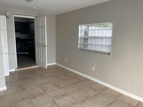 7420 N Farragut St, Hollywood FL 33024