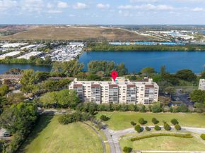 4550 NW 18th Ave 206, Deerfield Beach FL 33064