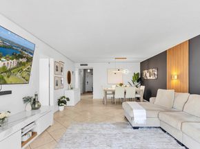 4550 NW 18th Ave 206, Deerfield Beach FL 33064