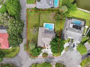 120 NW 84th Way, Coral Springs FL 33071