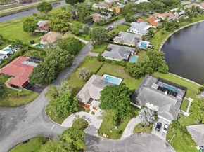120 NW 84th Way, Coral Springs FL 33071