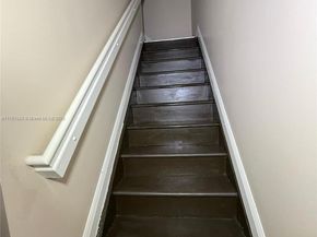 1990 NW 4th Ct 7, Miami FL 33136