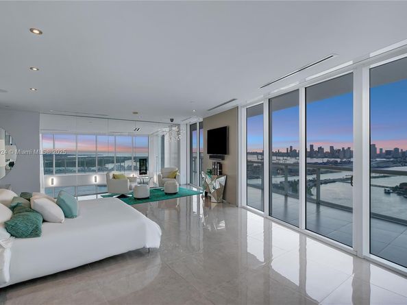 450 Alton Rd PH1, Miami Beach FL 33139