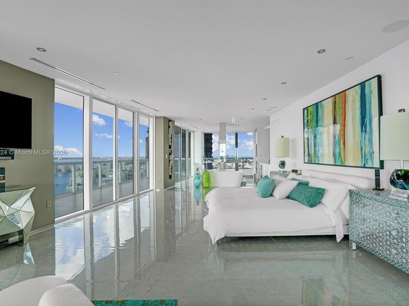 450 Alton Rd PH1, Miami Beach FL 33139