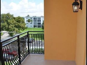555 E Dania Beach Blvd 5, Dania Beach FL 33004