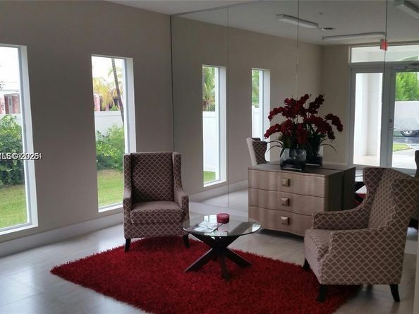 555 E Dania Beach Blvd 5, Dania Beach FL 33004