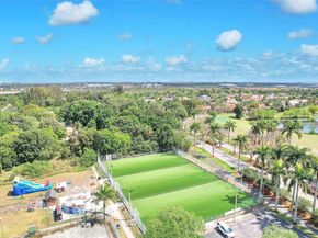 1688 SW 158th Ave, Pembroke Pines FL 33027