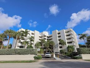 4201 N Ocean Dr 304, Hollywood FL 33019