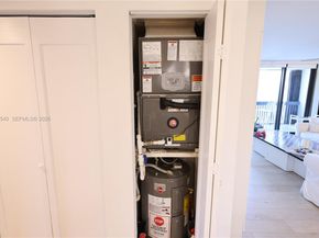 4201 N Ocean Dr 304, Hollywood FL 33019