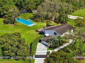 18301 SW 50th St, Southwest Ranches FL 33331