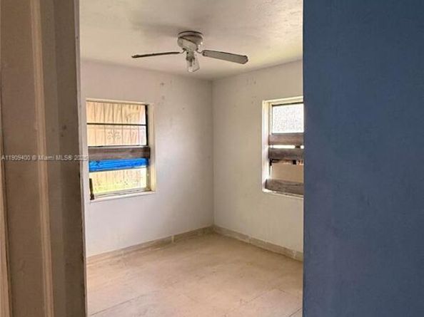 525 NW 119th St, Miami FL 33168