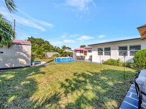 4881 NE 13th Ave, Oakland Park FL 33334