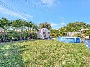 4881 NE 13th Ave, Oakland Park FL 33334