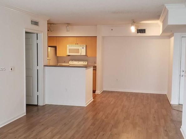 1919 Van Buren St 520A, Hollywood FL 33020