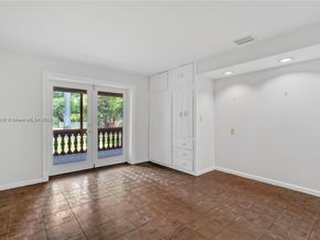 6031 SW 82nd Ave, Miami FL 33143