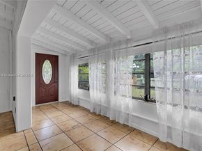 6031 SW 82nd Ave, Miami FL 33143