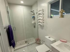 19150 S Saint Andrews Dr, Hialeah FL 33015