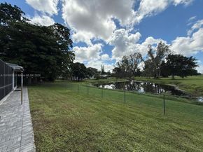 19150 S Saint Andrews Dr, Hialeah FL 33015