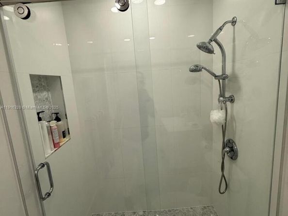 19150 S Saint Andrews Dr, Hialeah FL 33015