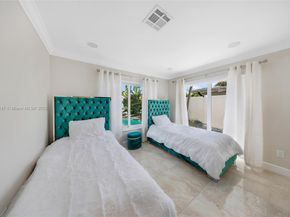 2115 NE 54th Ct, Fort Lauderdale FL 33308