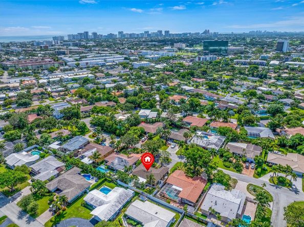 2115 NE 54th Ct, Fort Lauderdale FL 33308