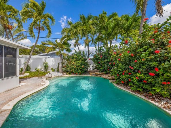 2115 NE 54th Ct, Fort Lauderdale FL 33308