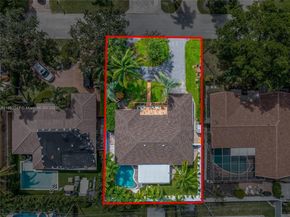 2115 NE 54th Ct, Fort Lauderdale FL 33308