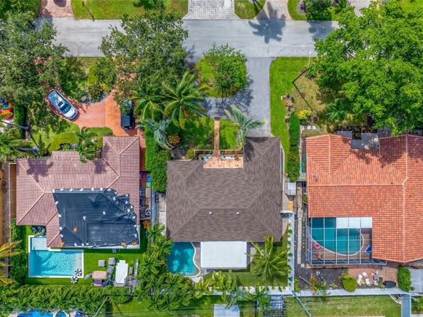 2115 NE 54th Ct, Fort Lauderdale FL 33308