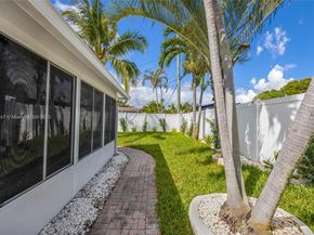 2115 NE 54th Ct, Fort Lauderdale FL 33308