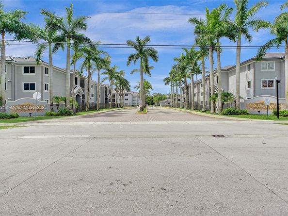 15400 SW 284th St 1204, Homestead FL 33033