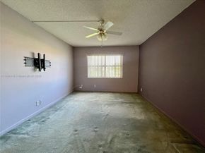 10123 Sunrise Lakes Blvd 208, Sunrise FL 33322