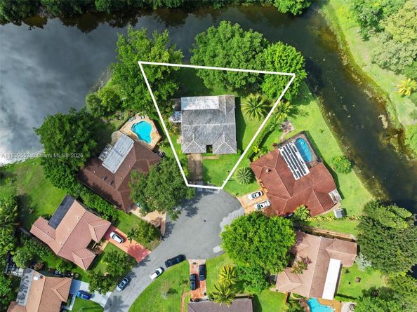 2250 NW 41st Ave, Coconut Creek FL 33066