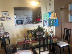 7118 Bonita Dr 704, Miami Beach FL 33141