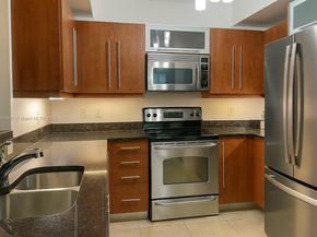 7355 SW 89th St 501N, Miami FL 33156