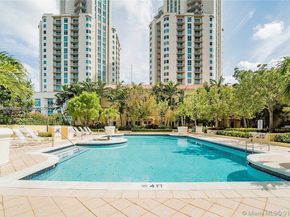 7355 SW 89th St 501N, Miami FL 33156