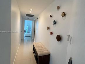 465 Brickell Ave 3202, Miami FL 33131