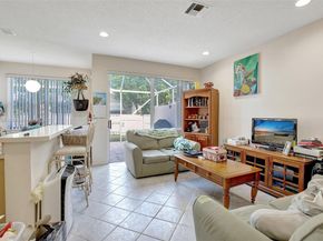 1562 NW 157th Ave, Pembroke Pines FL 33028