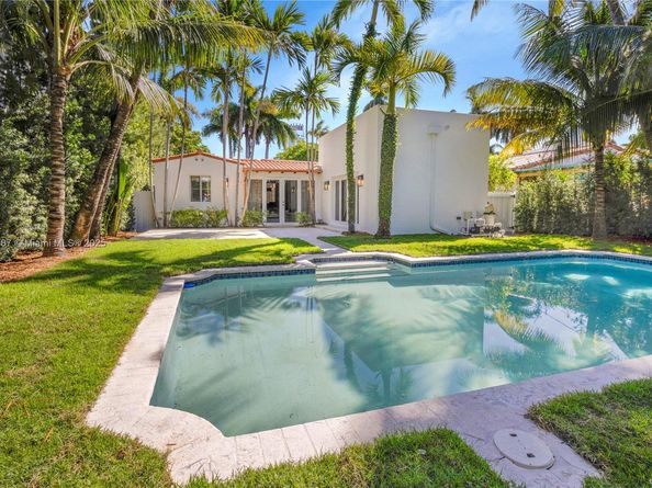 4484 Royal Palm Ave, Miami Beach FL 33140